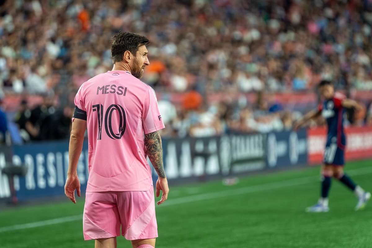 Lionel Messi drives the ball with Inter Miami