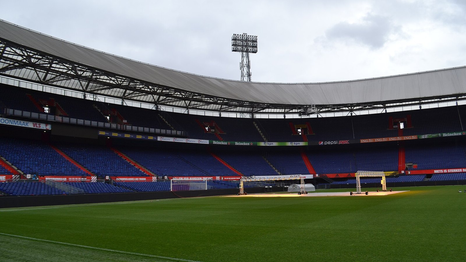 De Kuip, het stadion van Feyenoord de Eredivisie-club die de AI van gambeta het best leest