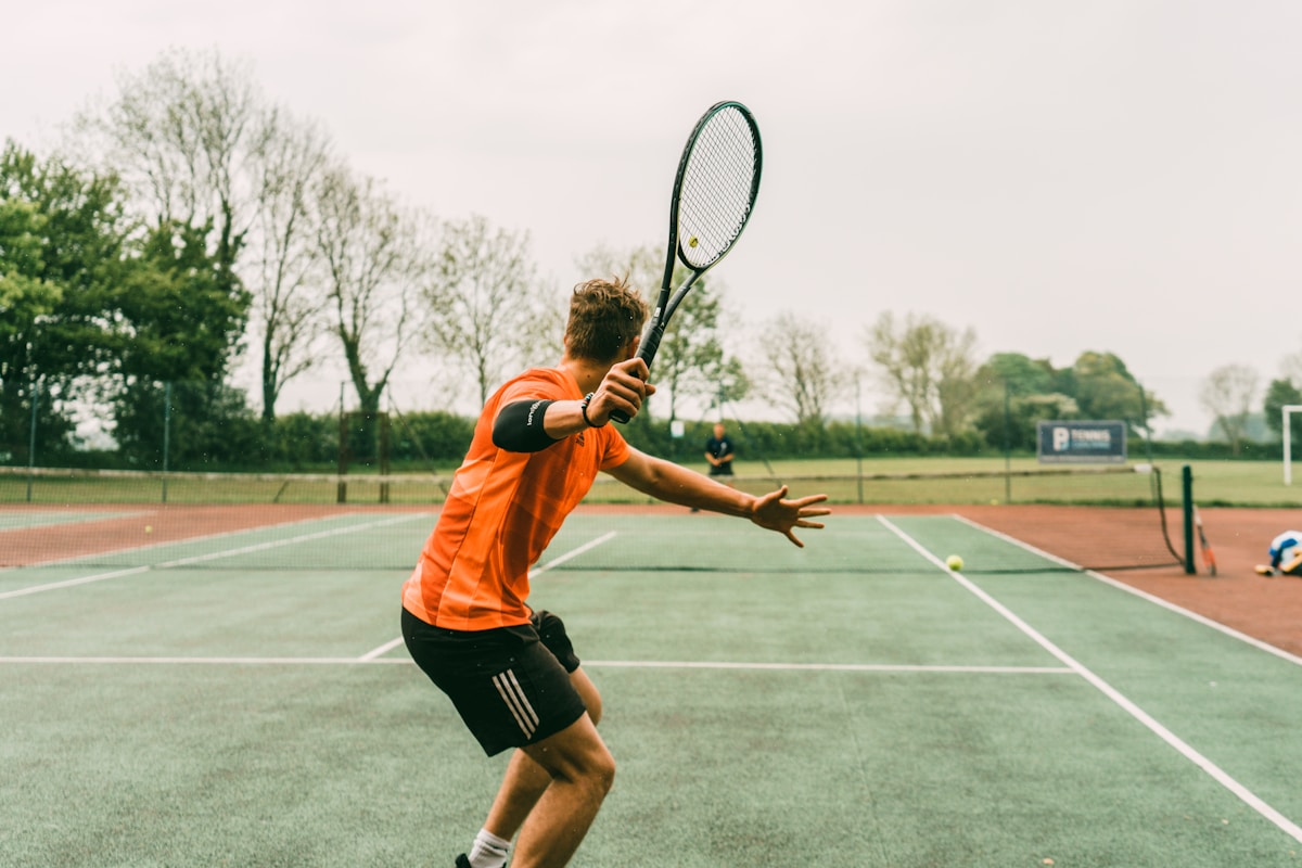 Datos de tenis y superficie