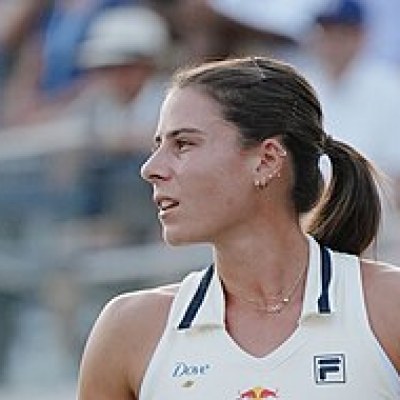 Emma Navarro